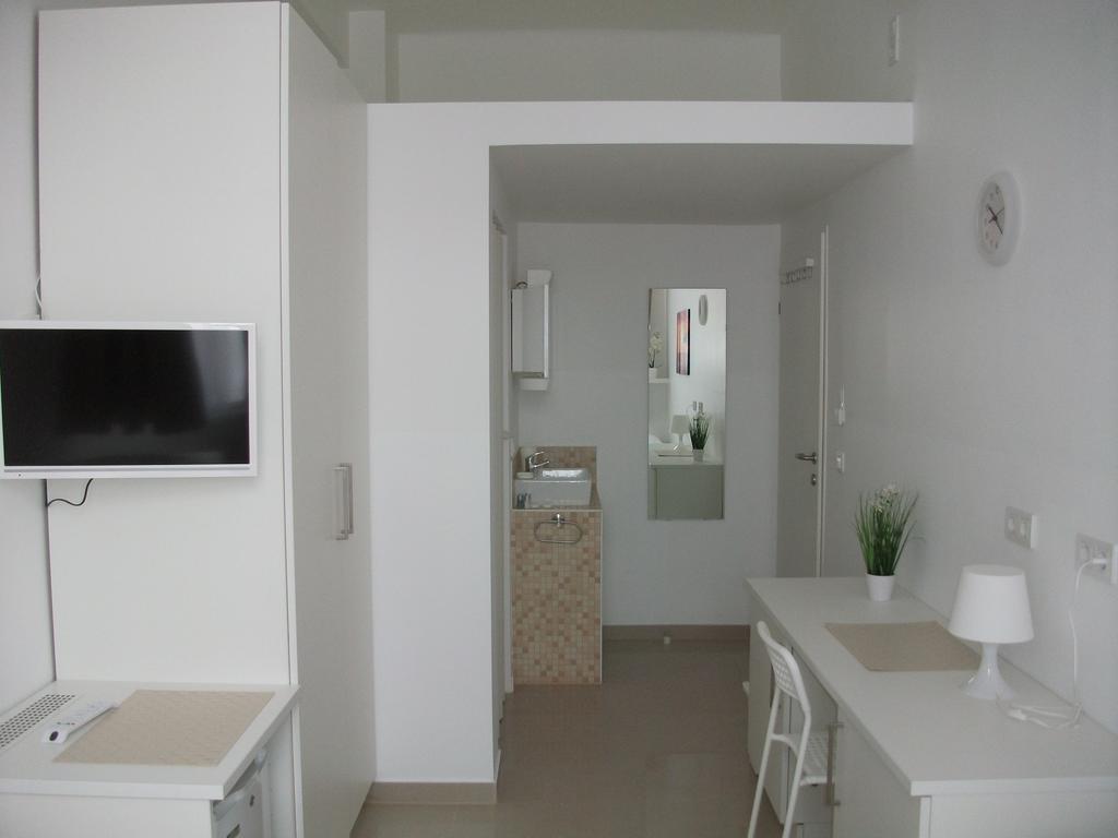 Ch-Vienna City Rooms Szoba fotó