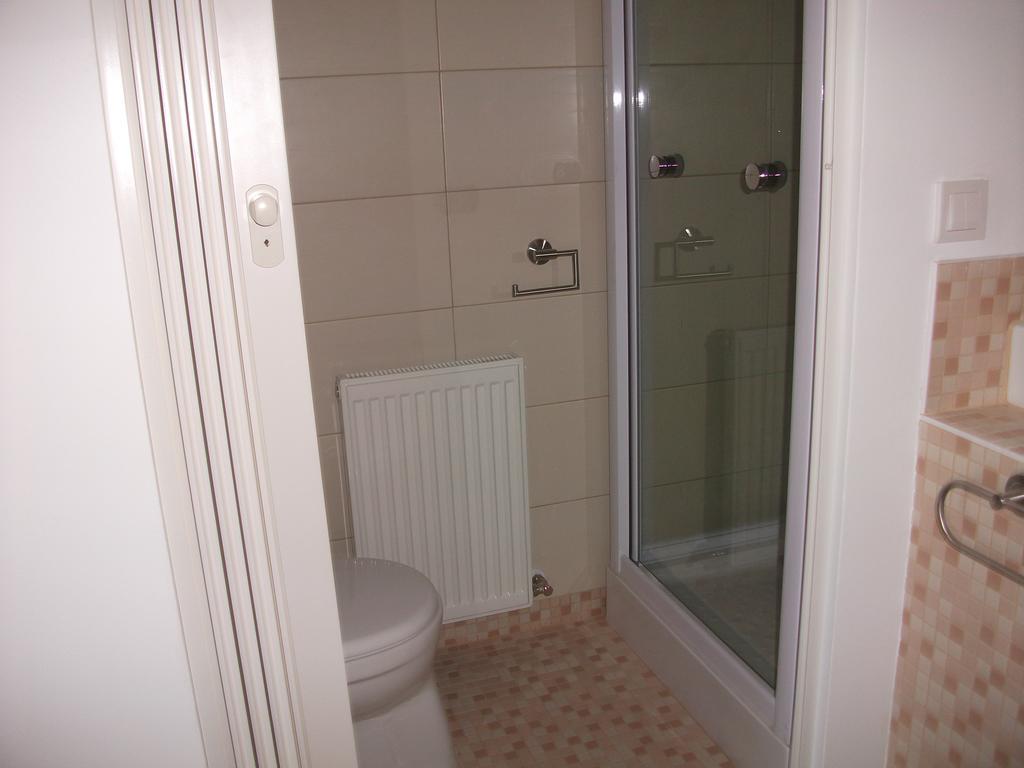 Ch-Vienna City Rooms Szoba fotó